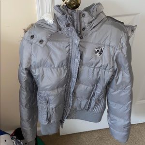 Grey American Eagle puffer jacket